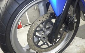 SUZUKI GSR250S