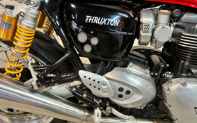 TRIUMPH THRUXTON 1200R 2017 DAD72H