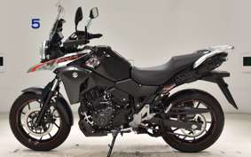 SUZUKI Vｽﾄﾛｰﾑ250A