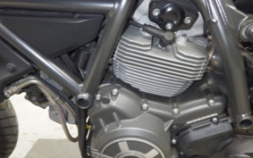 DUCATI SCRAMBLER ICON 2016