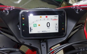 HONDA CBR650R E-Clutch 2025 RH17
