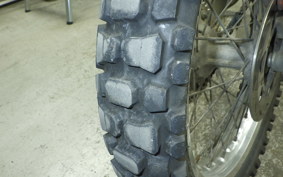 KAWASAKI KDX220SR DX220B