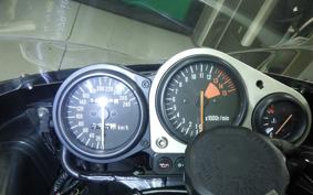 KAWASAKI NINJA ZX-7R 2000