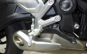 TRIUMPH TRIDENT 660 2022