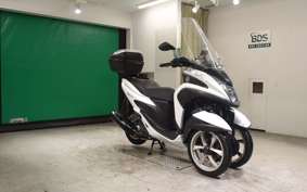 YAMAHA TRICITY 125 SE82J