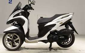 YAMAHA TRICITY 125 2018 SE82J