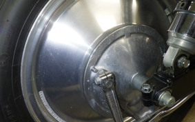 HONDA V45 MAGNA 1989 RC28