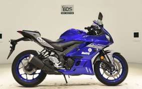 YAMAHA YZF-R25 A 2018 RG43J