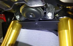DUCATI STREETFIGHTER V4 S 2025