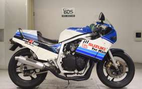 SUZUKI GSX-R750 1986 GR71G