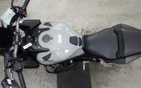 HONDA CB650R E-Clutch 2025 RH17
