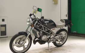 YAMAHA SDR200 2018 2TV