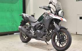 SUZUKI Vｽﾄﾛｰﾑ250A 2023