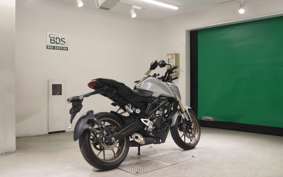 HONDA CB125 R
