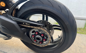 DUCATI STREET FIGHTER V4S 2021 1F00