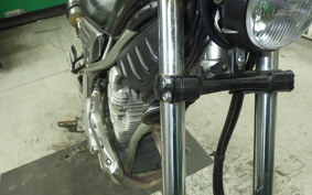 YAMAHA TRICKER DG10J