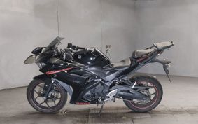 YAMAHA YZF-R25 RG10J
