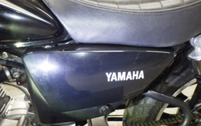 YAMAHA YB125SP 2012