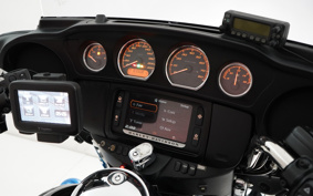 HARLEY HARLEY FLHTCU 2017 MAD