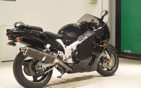 SUZUKI GSX-1300R HAYABUSA 2002