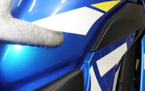 SUZUKI GSX250 R 2025