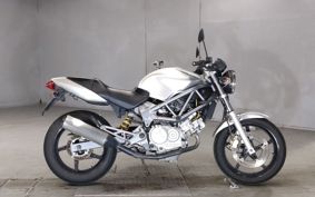HONDA VTR 250 MC33