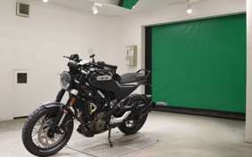 HUSQVARNA SVARTPILEN 401 2021