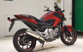 HONDA NC700X 2012 RC63