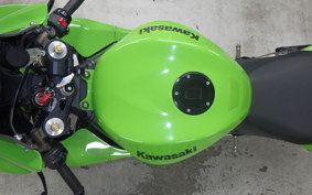 KAWASAKI ZX 10 NINJA R 2004 ZXT00C