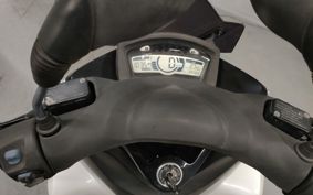 YAMAHA TRICITY 125 SE82J