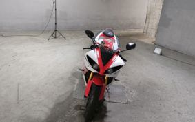 YAMAHA YZF-R1 RN24J