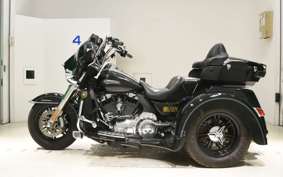 HARLEY FLHTCUTG TRIKE 2014