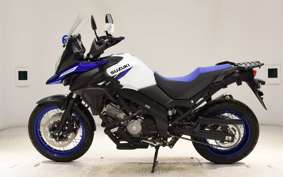 SUZUKI DL650 ( V-Strom 650 ) XTA 2025 C733M