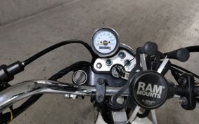 SUZUKI GLASS TRACKER BIG BOY NJ47A