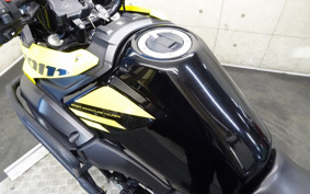 SUZUKI STROM 250 DS11A