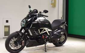 DUCATI DIAVEL AMG 2013