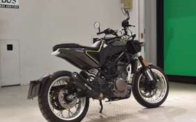 HUSQVARNA SVARTPILEN 401 2018