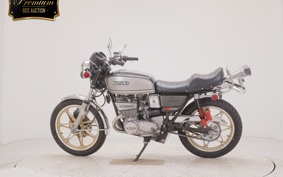 SUZUKI GT380 2021 GT380
