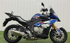 BMW S1000XR 2020 0D03
