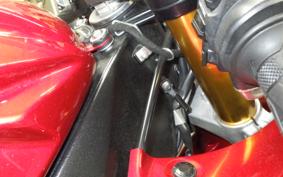 SUZUKI GSX-R750 2015