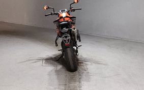 KTM 890 DUKE GP TU940
