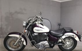 HONDA SHADOW 1100 1996 SC32