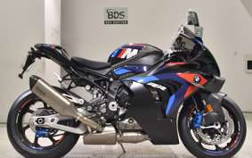 BMW M1000RR 2026