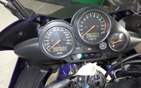 YAMAHA FZS1000 FAZER 2004