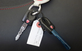 DUCATI HYPERSTRADA 820 2014