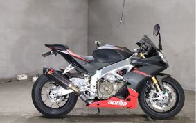 APRILIA RSV4 FACTORY 2015 ..