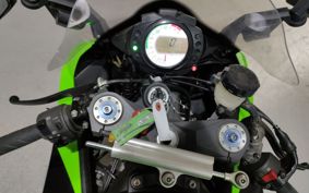 KAWASAKI ZX 10 NINJA R ZXT00E