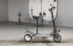 OTHER  ELECTRIC SCOOTER PORU MANY SUMS86 ..