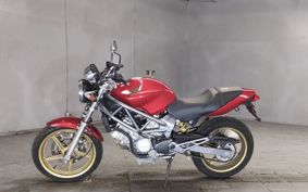 HONDA VTR 250 MC33