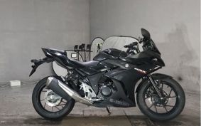 SUZUKI GSX250 R DN11A